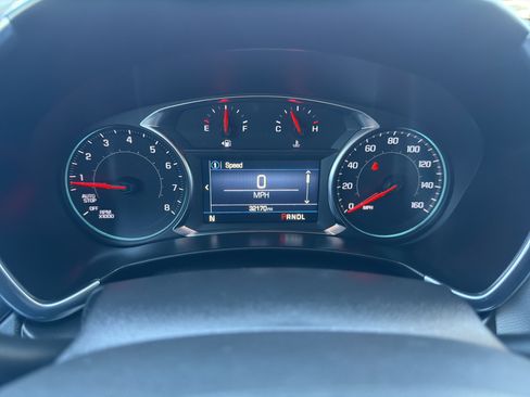 Used 2023 Chevrolet Equinox LS w/ LS Convenience Package image 18