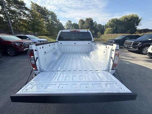 Used 2022 GMC Canyon Elevation w/ Elevation Premium Package image 26