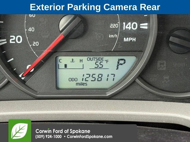 Used 2016 Toyota RAV4 LE AWD/4WD image 4