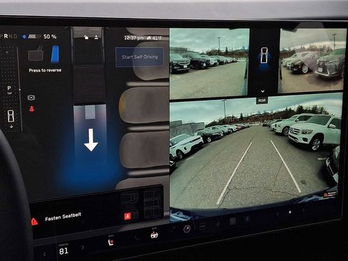 Used 2025 Tesla Cybertruck AWD Crew Cab image 19