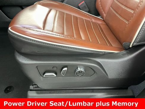 Used 2024 GMC Sierra 1500 Denali Ultimate image 11