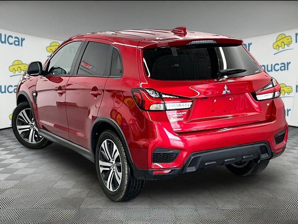 Used 2024 Mitsubishi Outlander Sport ES AWD/4WD image 4