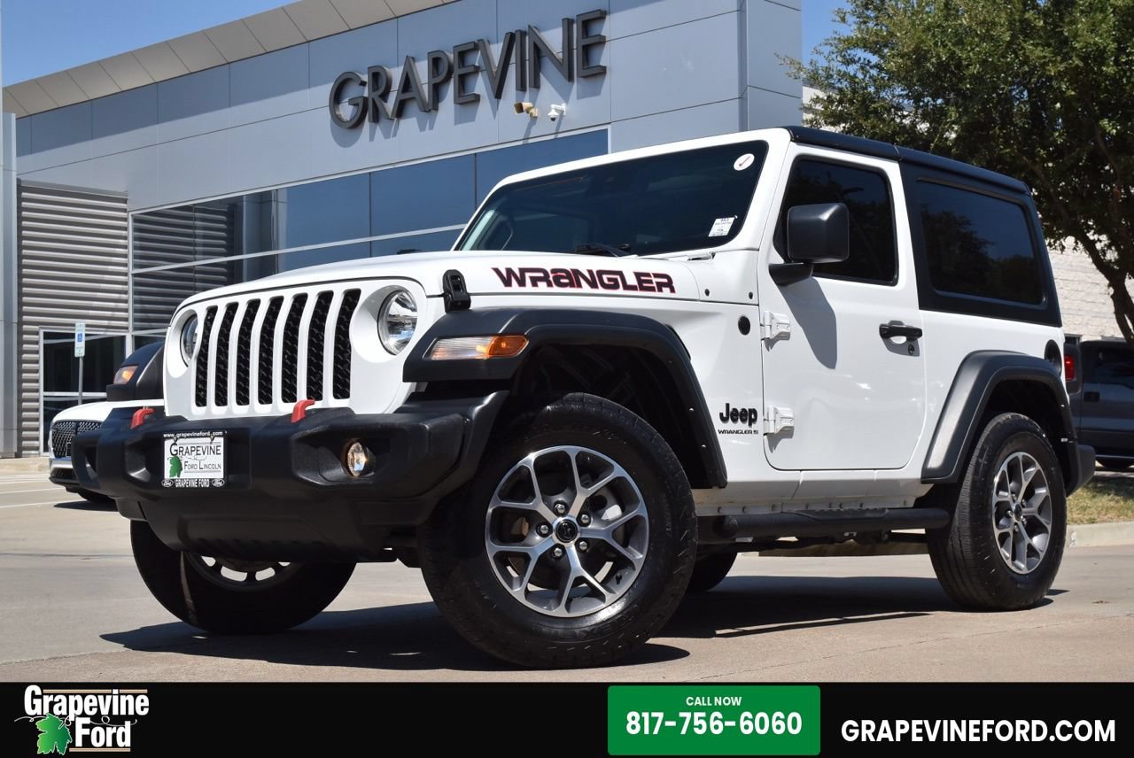 Used 2024 Jeep Wrangler Sport AWD/4WD image 1
