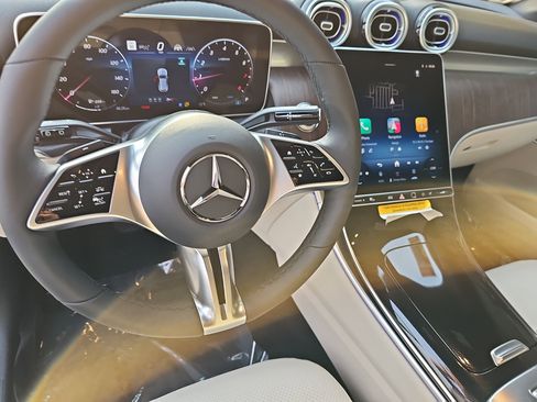 New 2026 Mercedes-Benz GLC 300 image 17