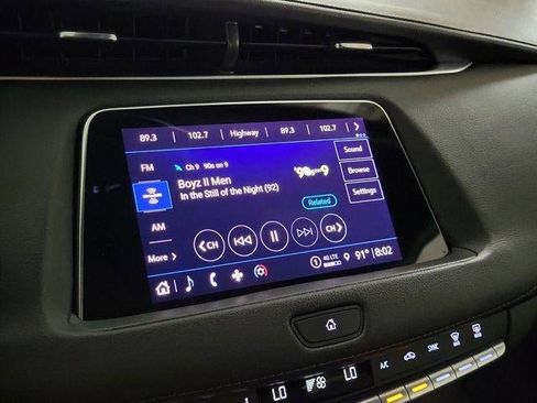 Certified 2023 Cadillac XT4 Sport FWD image 24