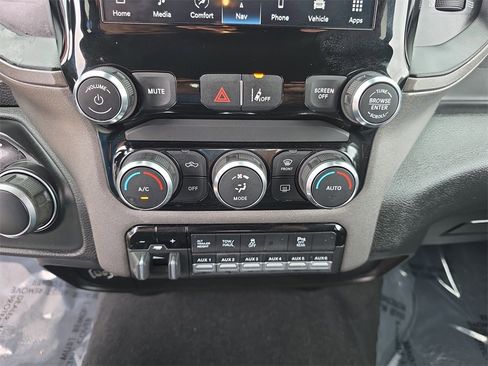 Used 2022 RAM 2500 Tradesman w/ Towing Technology Group image 28