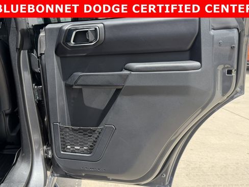 Used 2025 Ford Bronco Badlands AWD/4WD image 23