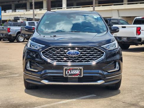 Used 2022 Ford Edge Titanium w/ Equipment Group 301A AWD/4WD image 2