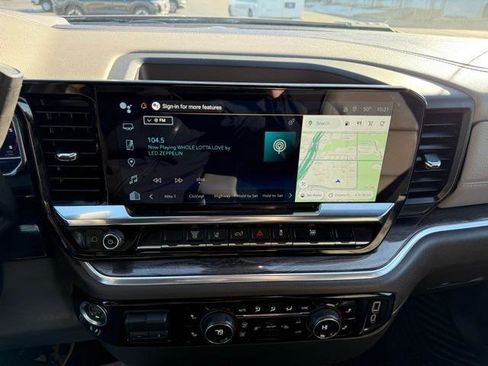 Used 2025 Chevrolet Silverado 3500 LTZ image 28