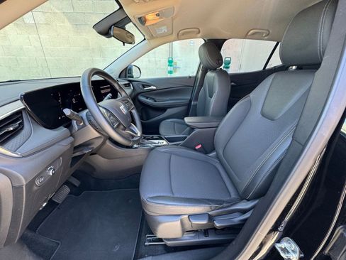 Used 2025 Buick Encore GX Preferred FWD image 27