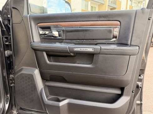 Used 2016 RAM 2500 Laramie image 21
