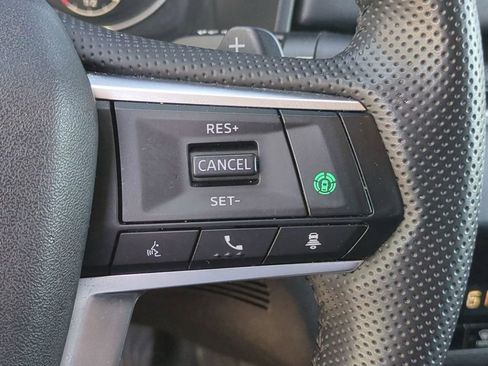 Used 2025 Mitsubishi Outlander SE AWD/4WD image 22