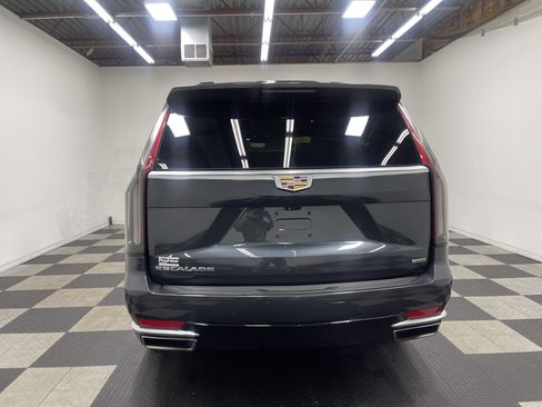 Used 2022 Cadillac Escalade Premium Luxury w/ Performance Package AWD/4WD image 3