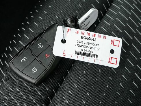 New 2026 Chevrolet Equinox LT image 37