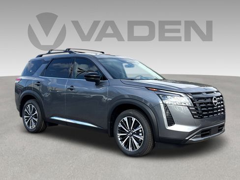 New 2026 Nissan Pathfinder Platinum w/ Cargo Package image 1