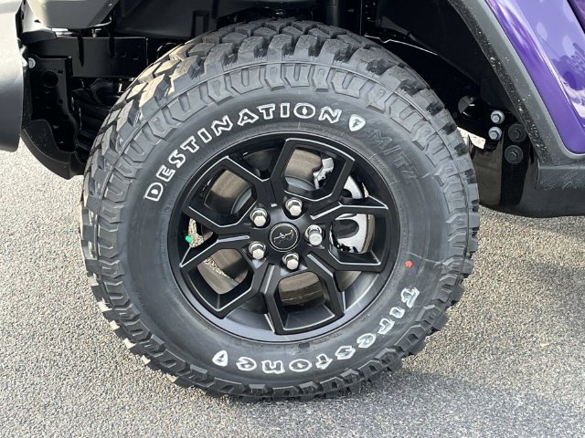 New 2026 Jeep Gladiator Sport AWD/4WD image 12