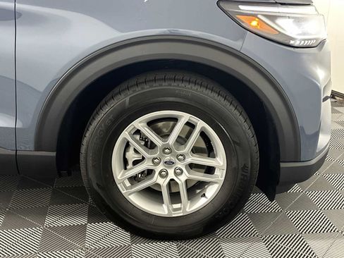 Used 2026 Ford Explorer Active w/ Active Comfort Package RWD image 14