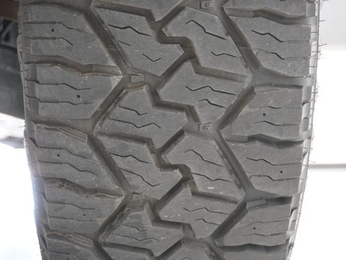 Used 2022 Ford F150 Platinum w/ Equipment Group 701A High AWD/4WD image 35