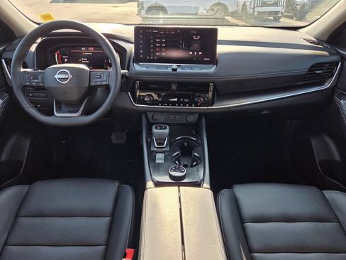 Used 2026 Nissan Rogue SL AWD/4WD image 12