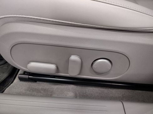 Certified 2025 Hyundai Ioniq 6 SEL image 20