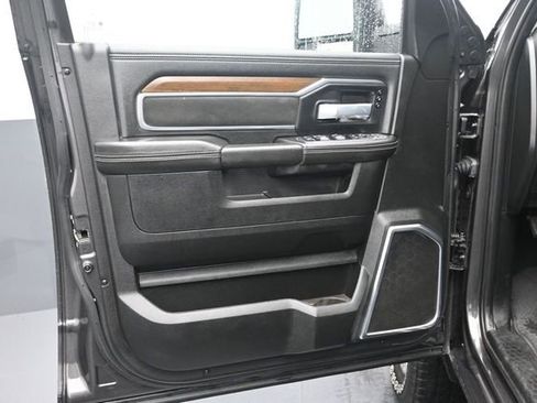 Used 2024 RAM 2500 Laramie w/ Safety Group AWD/4WD image 22