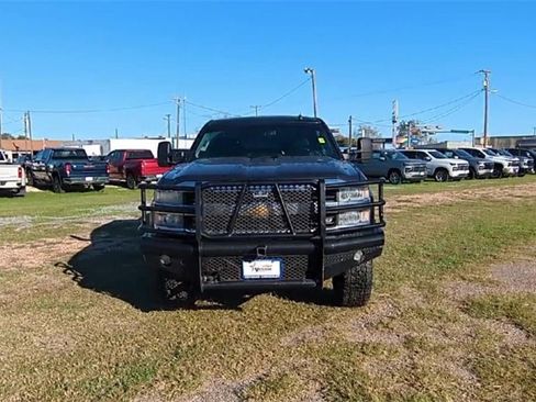 Certified 2015 Chevrolet Silverado 2500 LT w/ LT Convenience Package image 3