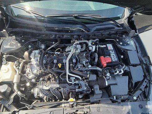 Used 2024 Nissan Altima 2.5 SV image 24