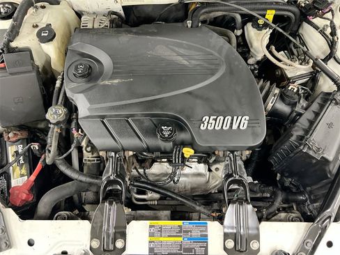 Used 2009 Chevrolet Impala LT image 24