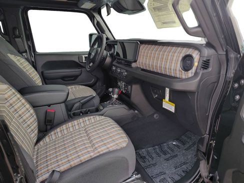 New 2026 Jeep Wrangler Unlimited Sport AWD/4WD image 24