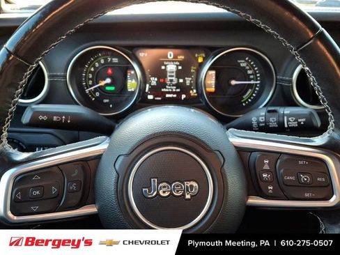 Used 2021 Jeep Wrangler Unlimited Sahara w/ Cold Weather Group image 21