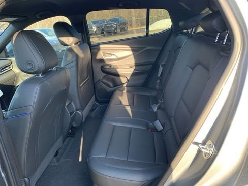 New 2026 Buick Envista Sport Touring w/ Convenience I Package FWD image 24