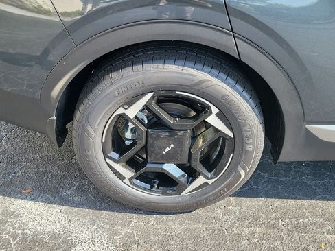 New 2026 Kia Sportage EX FWD image 39