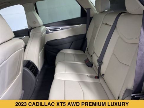 Certified 2023 Cadillac XT5 Premium Luxury AWD/4WD image 30