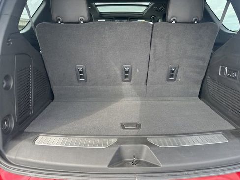 Used 2022 Chevrolet Tahoe RST w/ Luxury Package image 36