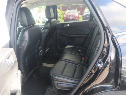 Certified 2024 Ford Escape Platinum AWD/4WD image 14