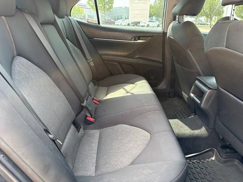 Used 2020 Toyota Camry LE FWD image 16