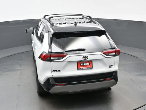 Used 2025 Toyota RAV4 XSE w/ Advanced Technology Package AWD/4WD image 40