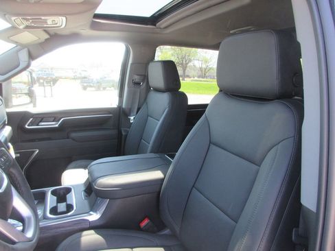 New 2026 GMC Sierra 2500 SLT image 12