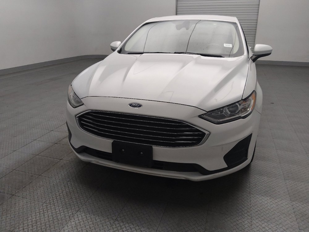 Used 2019 Ford Fusion SE FWD image 15