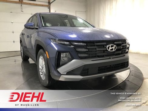 New 2026 Hyundai Tucson SE image 1