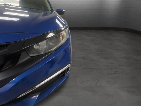 Used 2019 Honda Civic LX image 32