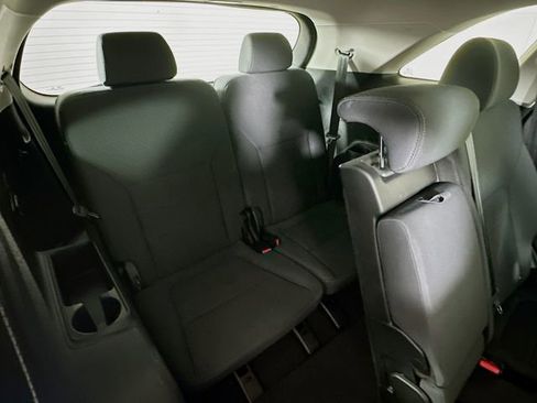 Used 2019 Kia Sorento AWD V6 image 25