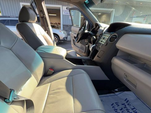 Used 2010 Honda Pilot EX-L image 20
