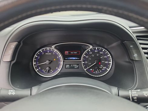 Used 2017 INFINITI QX60 AWD w/ Premium Plus Package image 12