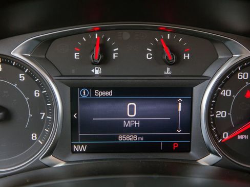 Used 2022 GMC Terrain SLE w/ Driver Convenience Package AWD/4WD image 17