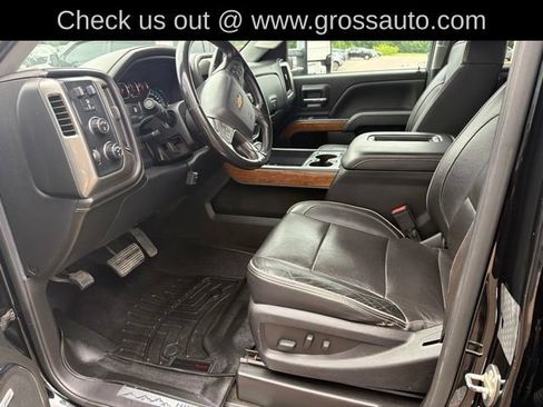 Used 2018 Chevrolet Silverado 3500 High Country w/ Duramax Plus Package AWD/4WD image 14