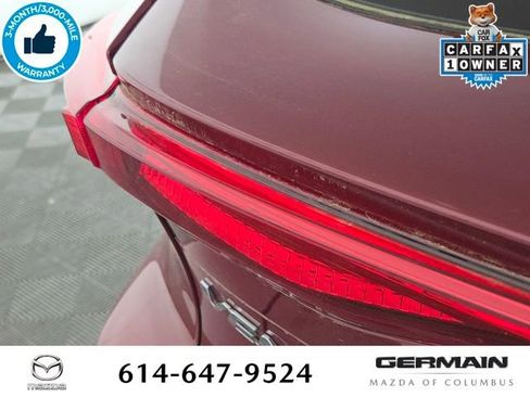Used 2023 Toyota Venza XLE AWD/4WD image 16