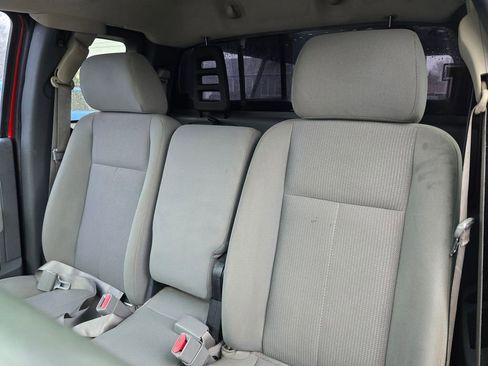 Used 2006 Dodge Dakota ST image 22