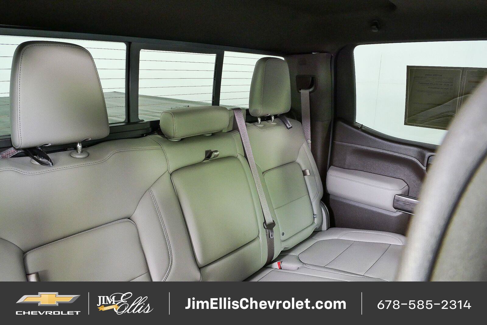 Used 2021 Chevrolet Silverado 1500 LTZ AWD/4WD image 19