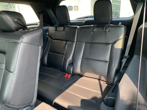 Used 2022 Ford Explorer ST AWD/4WD image 37